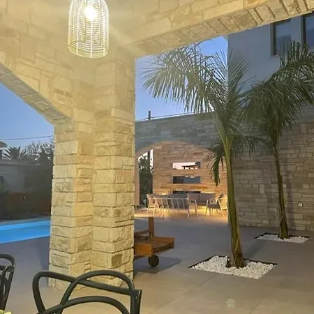 Luxury Contemporary *